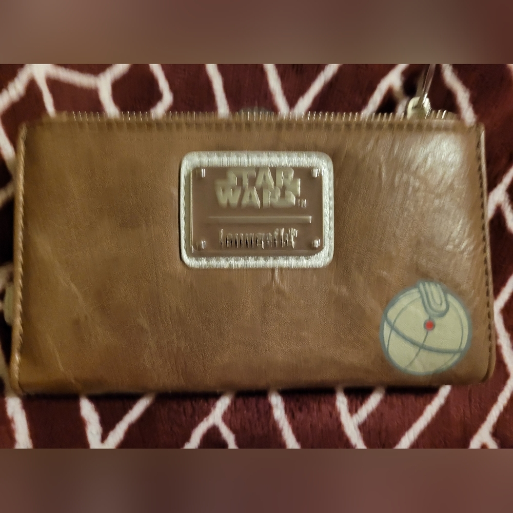 Loungfly Star Wars wallet